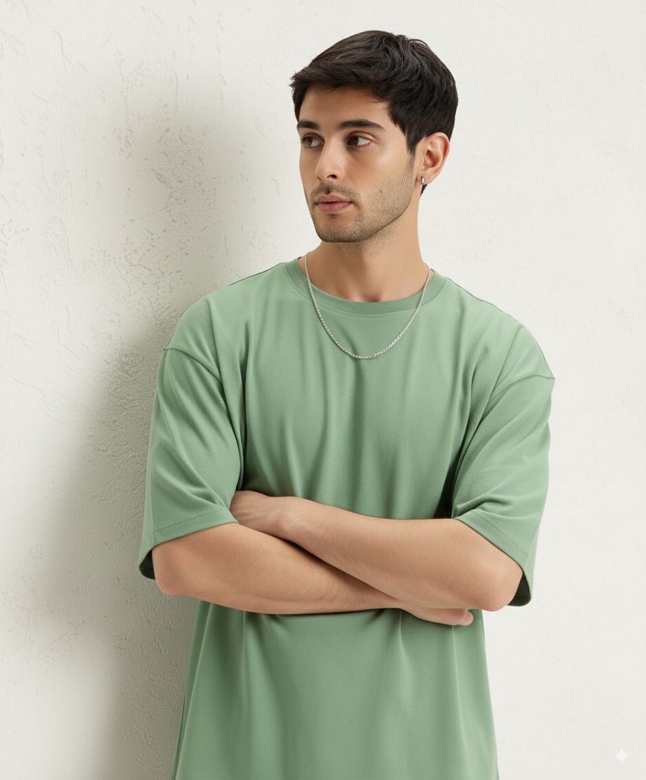 Round neck oversized basic T-shirt